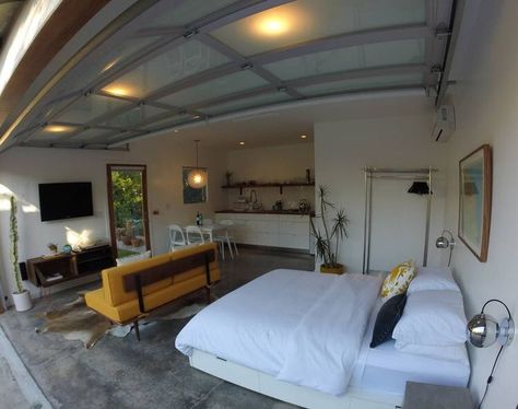 Convert Garage To Bedroom, Garage Bedroom Conversion, Garage Studio Apartment, Garage To Living Space, Garage Guest House, Garage Room, Converted Garage, Studio Apartment Living, Garage Loft