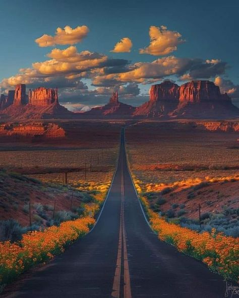 Monument Valley Arizona, Arizona Sunset, Heaven Art, Long Road, Deco Floral, Beautiful Photos Of Nature, Landscape Pictures, Desert Landscaping, Nature Images