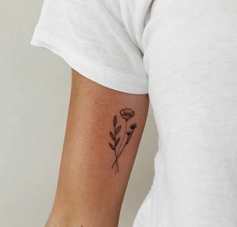 50 Small & Delicate Floral Tattoo Information & Ideas - Brighter Craft Tattoo Placement Arm, Small Tattoo Placement, Tattoo Trend, Cute Small Tattoos, Cool Small Tattoos, Dainty Tattoos, Subtle Tattoos, Pattern Tattoo, Little Tattoos