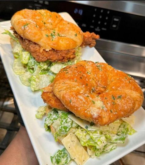 Soul Food, Southern & Creole Recipes and Cooking | Chicken Caesar Salad on a croissant 🥐 🥗😍 | Facebook Soft Era, Hungry Eyes, Croissant Sandwich, Soul Food Dinner, Keto Vegan, Chicken Caesar, Chicken Caesar Salad, Food Babe, Food Business