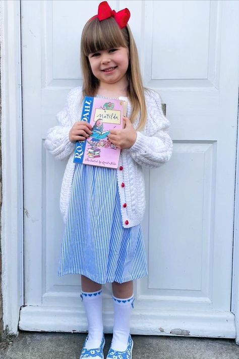 Get 135+ World Book Day costume ideas on Pinterest Easy Book Day Costumes, Matilda Dress Up, Character Day Costumes, World Book Day Characters, Easy Book Character Costumes, Dork Diaries Characters, World Book Day Costume Ideas, Easy Book Week Costumes, Matilda Costume