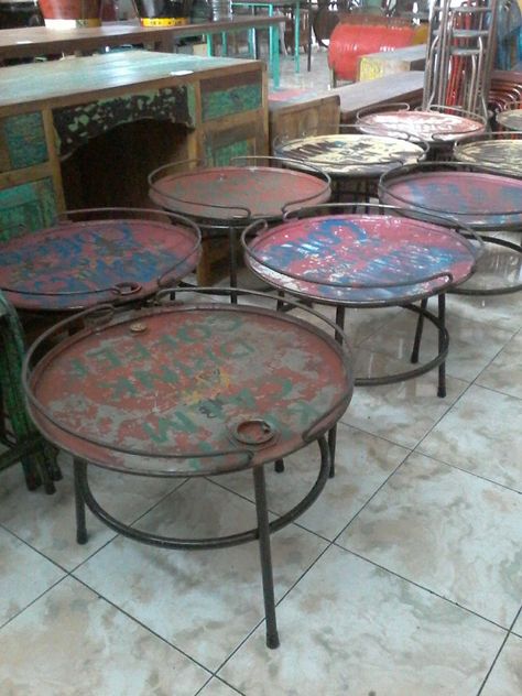 Diy Metal Coffee Table, Recycled Metal Furniture, Recycled Coffee Table, Metal Barrel Table, Oil Drum Table, Oil Drum Furniture, Metal Barrel Furniture, Bar Table Diy, Recycle Table