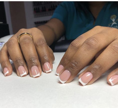 French Tips On Black Skin, Black French Tip Nails Dark Skin, French Nails Dark Skin, French Nail On Black Women, Short French Tip Acrylic Nails On Dark Skin, Round Square Nails, Rounded Acrylic Nails, Natural Acrylic Nails, Natural Nails Manicure