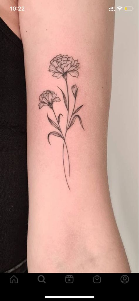 Crysanthemum Tattoo Simple Line, Marigold Fineline Tattoo, Carnation Line Art Tattoo, Carnation Chrysanthemum Tattoo, Carnation Flower Tattoo Behind Ear, Carnation Tattoo Ankle, Chrysanthemum And Violet Tattoo, Small Carnation Flower Tattoo, Marigold Simple Tattoo