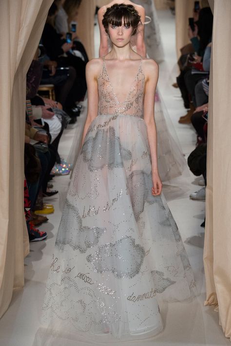 Haute Couture Spring 2015 - Recap: Valentino — The Vancouverite Valentino 2015, Couture 2015, Celebrity Wedding Dresses, Valentino Haute Couture, Collection Couture, Valentino Couture, Stunning Wedding Dresses, Couture Mode, Couture Runway