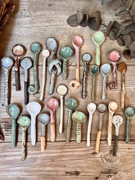 This Serving Utensils item by NinePottery has 135 favorites from Etsy shoppers. Ships from Mead, OK. Listed on May 18, 2024 Measuring Spoons Pottery, Pottery Project Ideas, Small Clay Projects, Mystic Manor, Clay Spoon, Ceramic Eggs, Pottery Spoons, Pottery Spoon, Hand Made Pottery