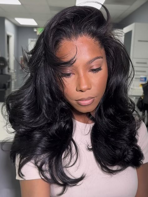 Flipped Ends Hair Black Women, Big Hair Black Women, Flip Over Method Sew In, Flip Over Sew In, Classy Hair Color, Fitness Hairstyles, High Ponytail Hairstyle, Classy Hair, Ponytail Hairstyle