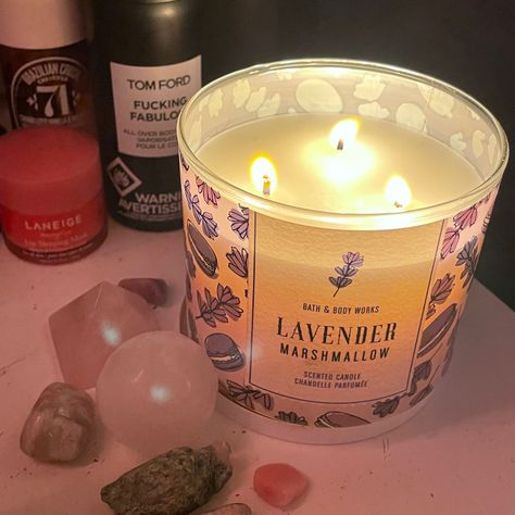 Candle Scent Aesthetic, Lavender Vanilla Scent Aesthetic, Lavender Scented Candles Aesthetic, Lavender Vanilla Aesthetic, Lavender Scent Aesthetic, Lavender Candle Aesthetic, Scented Candles Aesthetic Room, Scent Aesthetic, Lavender Oil For Sleep