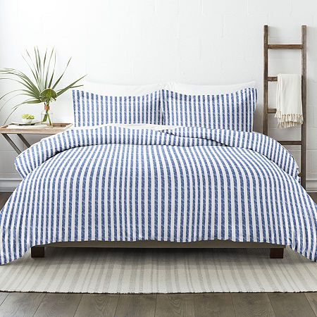 Protect your comforter and improve the presentation of your bedroom with the beautiful Rugged Stripes 3-Piece Duvet Cover Set by Casual Comfort. Made with the finest microfibers, this classic piece is utterly soft and smooth. Our Duvet Cover provides the highest quality due its durability, stain repelling feature, and overall long lasting nature. With 4 stunning colors, this piece is perfect for any style. Included in the 3-piece set are two matching pillow shams along with the duvet cover.FEAT California King Duvet Cover, Twin Xl Duvet Covers, King Duvet Cover Sets, Striped Duvet, Striped Duvet Covers, Luxury Duvet Covers, Traditional Bed, Reversible Duvet Covers, Dreamy Bedrooms