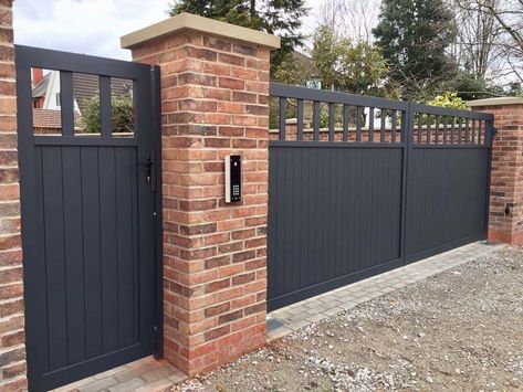 House Front Gate, Aluminum Driveway Gates, Electric Sliding Gates, Gate Design Modern, Porch Gate, Metal Gates Design, Black Gate, Electric Gate, Gate Garden