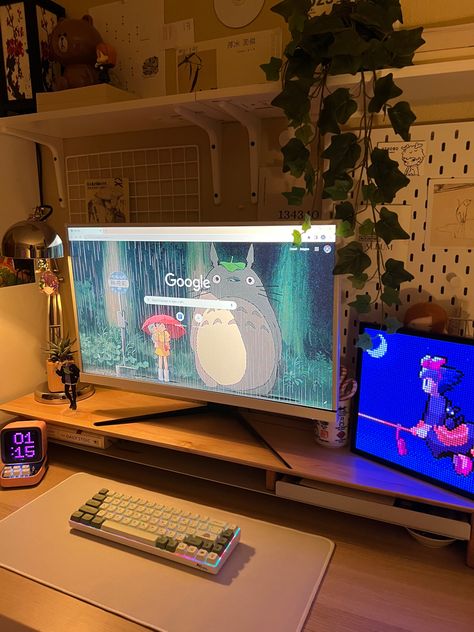 Ichiko Aoba Aesthetic Room, Studio Ghibli Setup, Green Anime Room, Studio Ghibli Gaming Setup, Room Ideas Ghibli, Aesthetic Room Anime, Ghibli Aesthetic Room, Studio Ghibli Room Aesthetic, Studio Ghibli Home