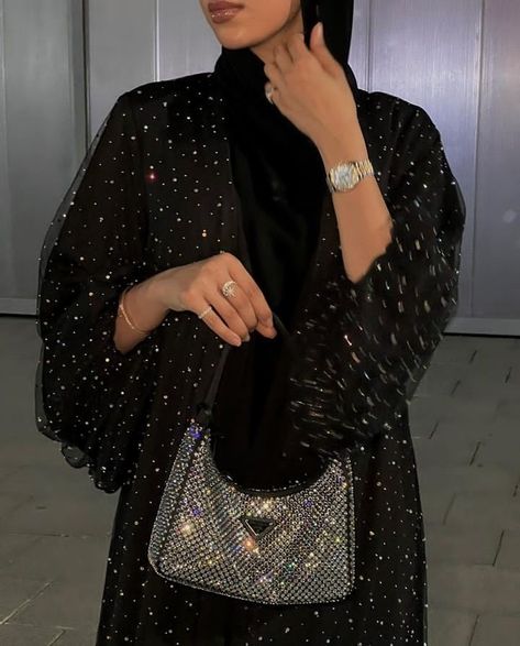 Sparkly Abaya, Wedding Abayas, Fancy Abaya, Architect Plan, Black Abaya Designs, Glitter Outfit, Hijabi Fits, Cute Dress Outfits, Fashion Muslim