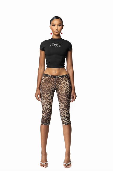 RAWR CAPRI Mixed Animal Print Outfit, Capri Outfits 2024, 2024 Outfits Summer, Capri Outfits Black Women, Holiday Fits Black Women, Cheetah Print Outfits Black Women, Capri Pants Outfits Summer, Baddie Outfits Birthday, Two Piece Outfits Baddie