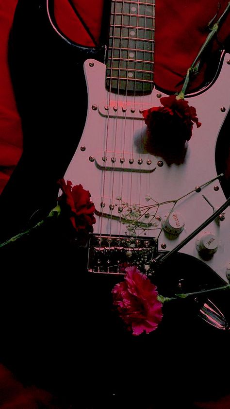 Red Guitar Wallpaper, Guitar With Roses, Electric Guitar Wallpaper, Guitar Wallpaper Iphone, Rose Guitar, Guitar Wallpaper, Red Electric Guitar, Cool Electric Guitars, All About Music