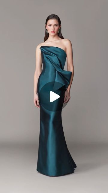 FRASCARA on Instagram: "Our strapless gown comes in many colour options! ❤️♥️💜💙🖤💚
.
.
.
#FW24 #eveninggowns #galagown #redcarpet #eventdressing #luxuryfashion #eveningwear #madeincanada #slowfashion #occasionwear #frascaradesigns #frascara30" Gala Gown, 2024 Wedding, Strapless Gown, June 2024, Slow Fashion, Evening Wear, Occasion Wear, Evening Gowns, Red Carpet