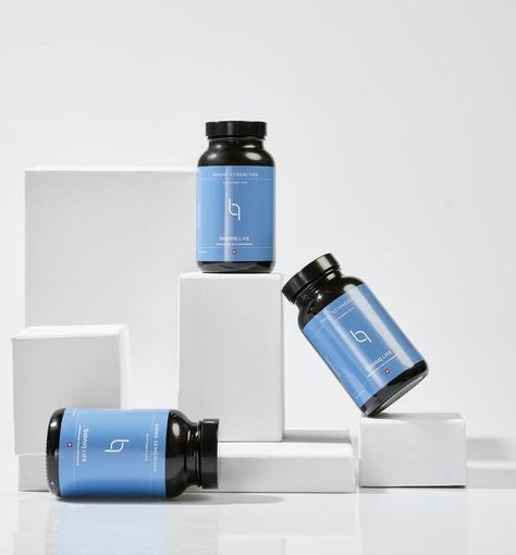 Based on regular analysis of blood tests, we create and deliver personalised daily supplements consisting of up to 53 vitamins and minerals. With private consultations, qualified nutritionists and the BIONIQ dashboard to help you track your progress, our BIONIQ LIFE formula is the ultimate way to start your journey to better health. Taking Supplements, Sport Supplements, Daily Supplements, Lions Mane Mushroom, Product Animation, Habits Of Successful People, Product Shots, Supplements For Women, Lion Mane