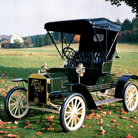 Model T Car, Antique Trucks, Best Classic Cars, Ford Classic Cars, Old Classic Cars, Us Cars, Model T, Classic Cars Vintage, Unique Cars