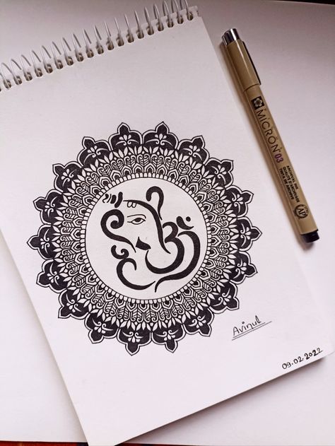 Shivji Mandala Art, Mandela Art Easy Mandala Design, Ganesha Drawing Mandala, Rangoli Inspiration, Ganesh Mandala Art, Boho Arts, Bangles Craft, Ganesha Mandala, Flute Drawing