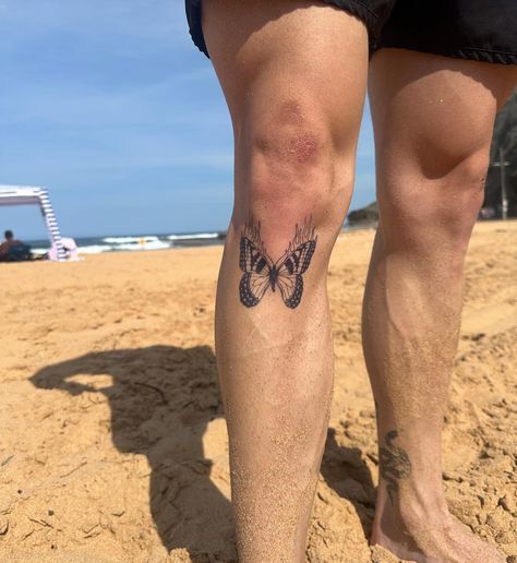 🗣️“Can I wear it to the beach?” Yes, you can. Because the tattoos sink into the skin, they’ll be resistant to water and sand. However, we recommend waiting until your tattoo is fully developed until you show it off at the beach 🌊 🖤Organic ink  🖤Lasts 2 weeks 🖤Worldwide shipping *Note that sand and salt water can affect the longevity of your tattoo Shop at ezink.co Water Can, Salt And Water, Tattoo Shop, At The Beach, The Beach, Salt, Tattoos, Skin, Water