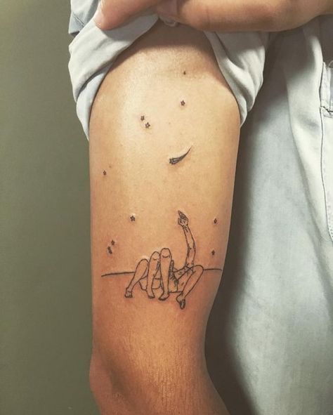 Simple and cute, yet brings back so many memories for me ❤ Tattoo Ideas With Deep Meaning, Minimalist Tattoo Meaning, Minimalist Tattoo Ideas, Female Tattoos, Men Tattoos, Парные Тату, Neck Tattoos, Shoulder Tattoos, Tiny Tattoo