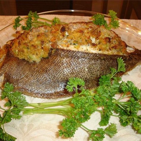 Do you like flounder? Then you are in luck! We have a great recipe for Stuffed Flounder! It is absolutely delicious! Stuffed Flounder With Crabmeat, Flounder Recipes Baked, Stuff Flounder Recipes, Stuffed Flounder, Flounder Fish Recipes, Flounder Fish, Flounder Recipes, Recipes Fish, Unique Fish