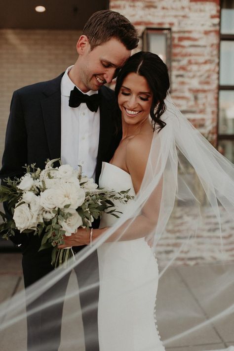 Groom Holding Bride Photo, Candlelight Farms Inn Wedding, Wedding Dresses With Bubble Sleeves, Serious Bride And Groom Photos, Modern Classic Bride, Classic Wedding Photography Photo Ideas, Modern Romantic Wedding Photography, Wedding Inspiration Photography, Classic Timeless Wedding Photos