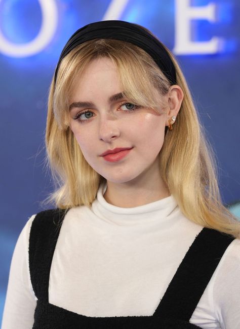 Mckenna Grace Face Claim, Blonde Celebrities Female, Mckenna Grace Ghostbusters, Mckenna Grace Icons, Grace Mckenna, Makenna Grace, Girl Actors, Mckenna Grace, Female Actresses