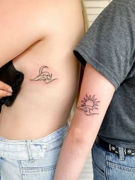 Best Friend Sun Moon And Wave Tattoos Best Friend Sun Moon Tattoo, Matching Best Friend Tattoos Sun And Moon, Sun And Moon Wave Tattoo Matching, Best Friend Tattoos Waves, Tato Set Couple, Sun Moon And Waves Tattoo, Sun And Moon With Waves Tattoo, Couple Wave Tattoo, Matching Wave Tattoos For Best Friends