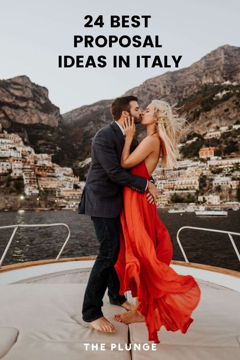 Yatch Boat Pre Wedding, Yatch Couple Photoshoot, Boat Proposal, Boat Elopement, Boat Engagement Photos, Boat Engagement, Boat Photoshoot, Amalfi Coast Wedding, Proposal Photos