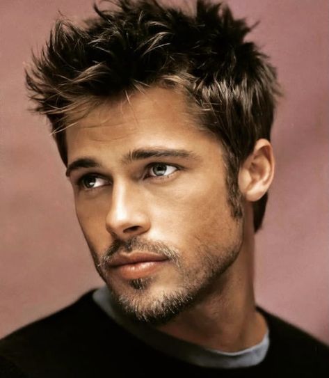 Brad Pitty, Brad Pitt Hair, 90s Hairstyles Men, Brad Pitt And Angelina Jolie, 얼굴 드로잉, Men Haircut Styles, 90s Hairstyles, Short Haircut, Boy Hairstyles