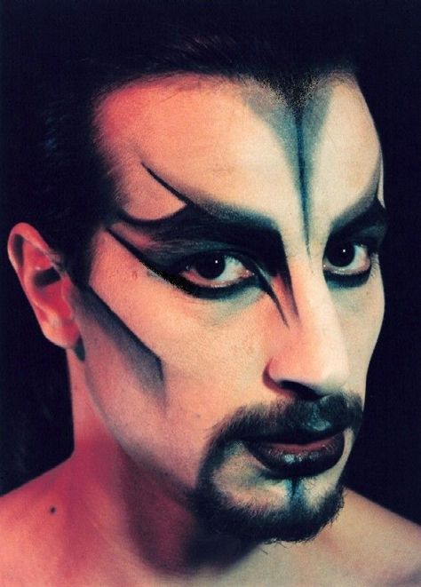 Dark devil demon halloween angular makeup Male Fairy Makeup, Dark Fairy Makeup, Drag King Makeup, Dragon Makeup, Demon Makeup, Circus Makeup, Devil Makeup, Halloweenský Makeup, Male Fairy