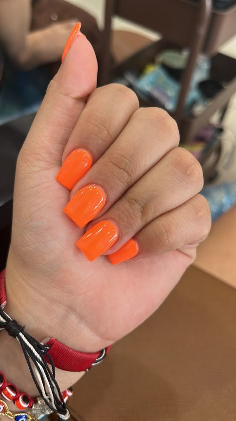 Orange Nails Acrylic Square, Short Square Nails One Color, Light Orange Acrylics, All Orange Nails, Solid Color Nail Ideas Summer, Short Acrylic Nails Summer Colors, Orange Clear Nails, Short Neon Orange Nails, Orange Short Nails Ideas