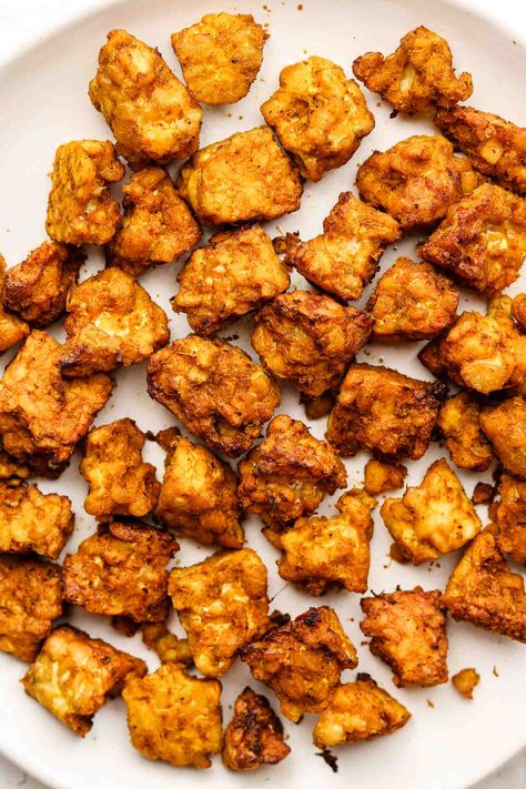 How To Make Tempeh, Okonomi Kitchen, How To Cook Tempeh, Baked Tempeh, Tempeh Recipes, Tempeh, Healthy Eating Habits, Vegan Foods, Vegan Dinners