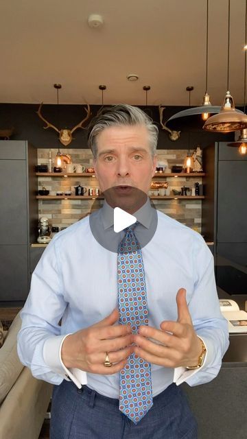 Thomas Fortin Menswear on Instagram: "how to tie a full Windsor tie knot - here using the Hampton Blue tie from Thomas Fortin. #howtotieatie #windsorknot #tieknots #tyingatie" How To Tie A Tie, Tie Tying, Windsor Tie Knot, Windsor Tie, Windsor Knot, Blue Tie, Tie Knots, Blue Ties, Windsor