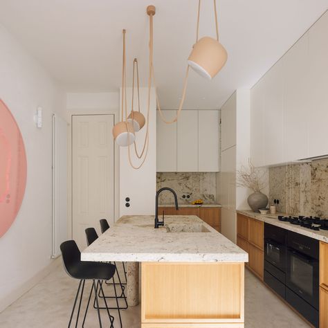 Aim pendant lamp by Ronan and Erwan Bouroullec (special edition) for Flos; Artwork by Manuel Merida.
Photography by Francisco Nogueira. 2023 Picture, Outdoor Sitting Area, Room Tapestry, Stone Bench, Brass Door Handles, Bathroom Outdoor, Black Side Table, Low Cabinet, New York Apartment