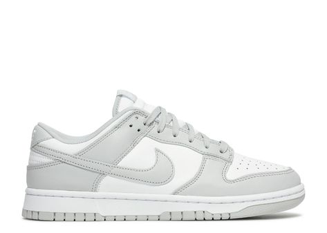 Tenis Nike Dunk, Nike Dunks Grey, Nike Low Dunk, Dunk Nike, Nike Tenis, Tenis Nike, Nike Models, Cute Nike Shoes, Nice Clothes