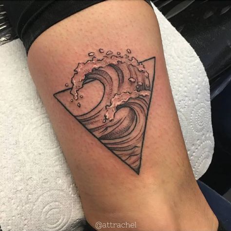 101 Amazing triangle tattoo Designs You Need To See! - Outsons Geometric Triangle Tattoo, Triangle Tattoo Meaning, Triangle Tattoo Design, Wave Tattoo Design, Men's Fashion Tips, Wave Tattoo, Cool Arm Tattoos, Triangle Tattoos, Beach Tattoo