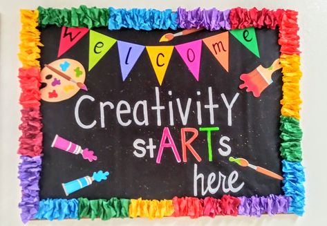 Art Room Bulletin Board Ideas, Room Bulletin Board Ideas, Room Bulletin Board, School Art Room, Elementary Art Classroom, Art Bulletin Boards, Elementary Art Rooms, School Board Decoration, Art Classroom Decor