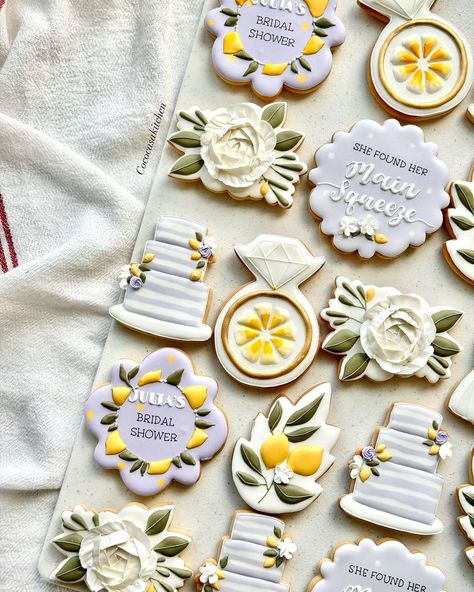 Cococasa Kitchen | Happy Monday ☀️ It’s starting to feel like spring (finally!) and I can’t wait to make more florals! This floral cookie is one of my… | Instagram Found Her Main Squeeze Cookies, Main Squeeze Bridal Shower Cookies, Main Squeeze Wedding Shower Theme, Lemoncello Bridal Shower Theme, Lemon Themed Bridal Shower Ideas Food, Limoncello Bridal Shower Theme, She Found Her Main Squeeze Cookies, Lemon Bachelorette Theme, Main Squeeze Cookies