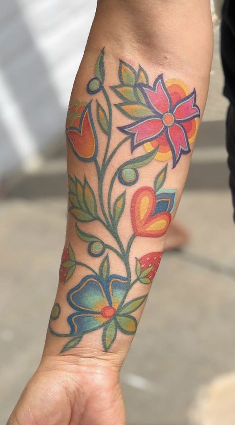 Potawatomi Tattoo, Traditional Paintbrush Tattoo, Indigenous Flower Tattoo, Ojibwe Floral Tattoo, Indigenous Floral Tattoo, Native American Floral Tattoo, Native American Flowers Tattoo, Funky Tattoos For Women, Ojibwe Floral Design Tattoo