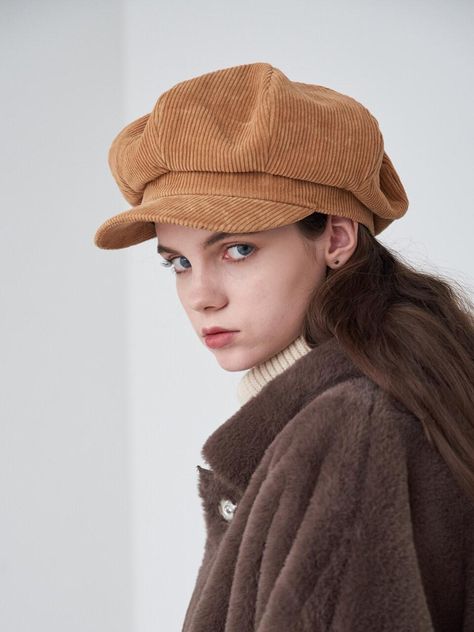 Newsboy Cap Drawing, Newsboy Hat Outfit, Paper Boy Hat, Corduroy Cap, Face Drawing Reference, Light Brown Color, Newsboy Hat, Face Reference, Balloon Design