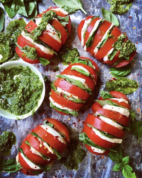 Caprese Style Hasselback Roma Tomatoes by dianemorrisey | Quick & Easy Recipe | The Feedfeed Roma Tomato Recipes, Tomato Mozzarella Basil, Tomato Caprese, Hot And Sour Soup, Pasta Primavera, Basil Pesto, Plum Tomatoes, Roma Tomatoes, Tomato Recipes