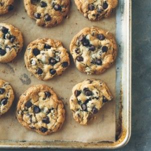 Gooey Chocolate Chip Cookies, William Sonoma, Perfect Chocolate Chip Cookies, Classic Cookies, Caramel Flavoring, Homemade Desserts, Best Chocolate, Easy Cookies, Homemade Chocolate