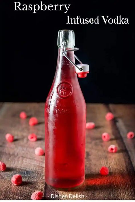 Raspberry infused vodka is the ultimate way to spice up your favorite cocktail recipes. Made with just two ingredients, this raspberry infused vodka is easy to make and bursting with fresh berry flavors. Moonshine Drinks, Infused Spirits, Making Alcohol, Homemade Liqueur, Fruity Cocktail Recipes, Homemade Liquors, Cocktails Vodka, Vodka Cranberry, Infused Liquors