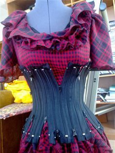 Unique Corset, Corset Design, Diy Vetement, Steampunk Costume, Ropa Diy, Steampunk Fashion, Look Casual, Mode Inspiration, Larp