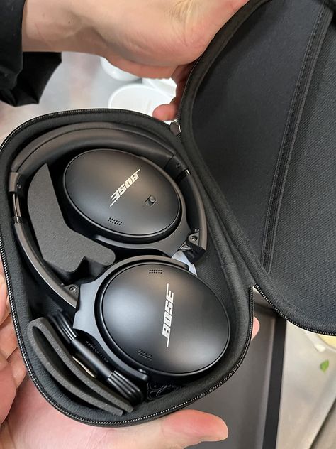 Nose Cancelling Headphones, Bose Headphones Black, Bose Headphones Aesthetic Black, Bose 700 Headphones Aesthetic, Bose Qc45 Aesthetic, Bose Aesthetic, Bluetooth Headphones Aesthetic, Phoenix River, Bose Headphones Aesthetic