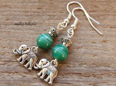 pandahall.com Silver Elephant, Beaded Earrings Diy, Elephant Earrings, Jewelry Making Earrings, Emerald Bead, Stil Elegant, Earrings Inspiration, Homemade Jewelry, Handmade Jewelry Diy