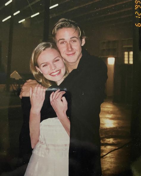 64.8k Likes, 433 Comments - Kate Bosworth (@katebosworth) on Instagram: “An epic #tb to brighten your day. Hi, Ryan Gosling :) #RememberTheTitans (thanks mom for sending…” Young Ryan Gosling, Ryan Gosling And Rachel Mcadams, Remember The Titans, Райан Гослинг, Aaron Paul, The Titans, Thanks Mom, Joe Keery, Kate Bosworth