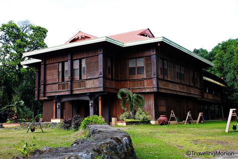 Ancestral House Philippines, Traditional Filipino House, Ancestral House, Philippine Architecture, Filipino House, Filipino Architecture, Philippine Houses, Asian House, Interior Design Minimalist