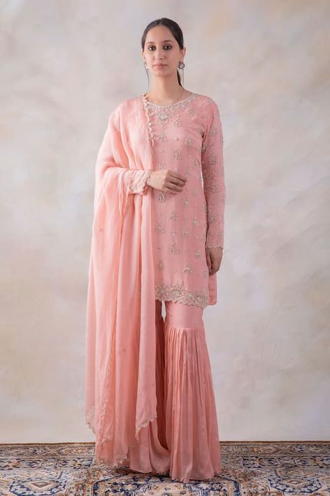 Baby pink kurta with detailed cut-dana embroidery. Paired with a sharara and scallop trimmed dupatta. - Aza Fashions Kurta Sharara Set, Pink Kurta, Kurta Sharara, Women Kurta, Girl Trends, Straight Kurta, Sharara Set, Set For Women, Indian Outfits